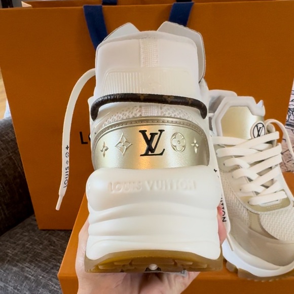 Brand new never worn Louis Vuitton Run 55 Sneaker White and Gold comes with box - Picture 2 of 5